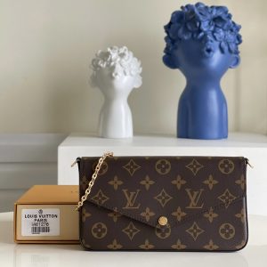 LV Pochette Felicie Bag