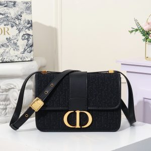 DIOR Montaigne bag