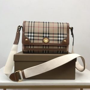 Burberry Note Bag
