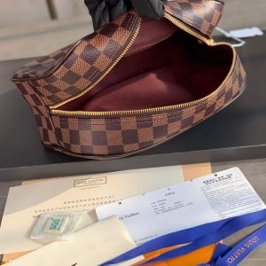 Where to Buy LV Damier Canvas Toilet Bag