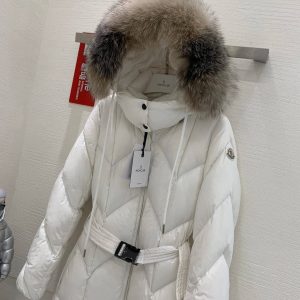 Moncler Women's Down Jacket Fashion Trends