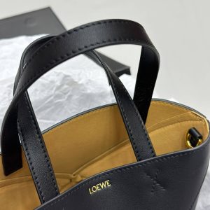 oewe Puzzle Fold Bag: Where Craftsmanship Meets Style