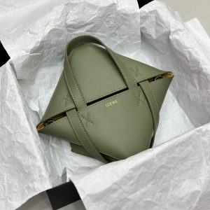 How to Style Your Loewe Puzzle Fold Bag