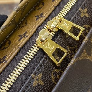 LV ONTHEGO East West Bag: Luxury Must-Have