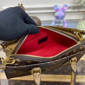 LV ONTHEGO Monogram East West Bag Collection